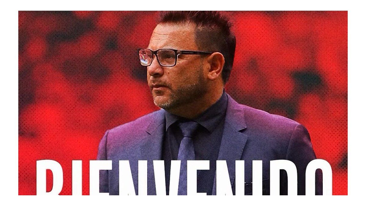 Toluca confirmó a Antonio Mohamed como nuevo técnico para el Clausura 2025