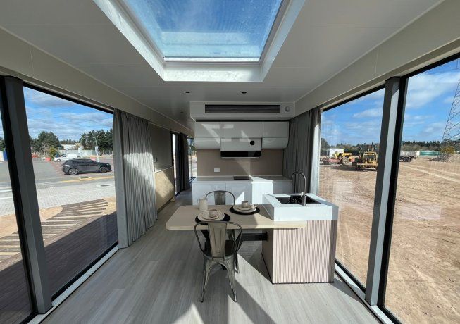 Con terminaciones similares a las de cualquier construcción Con terminaciones similares a las de cualquier construcción