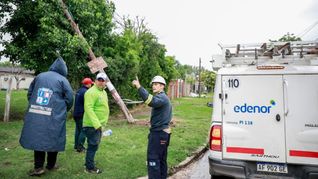 La empresa Edenor continúa con las tareas para normalizar el servicio.&nbsp;