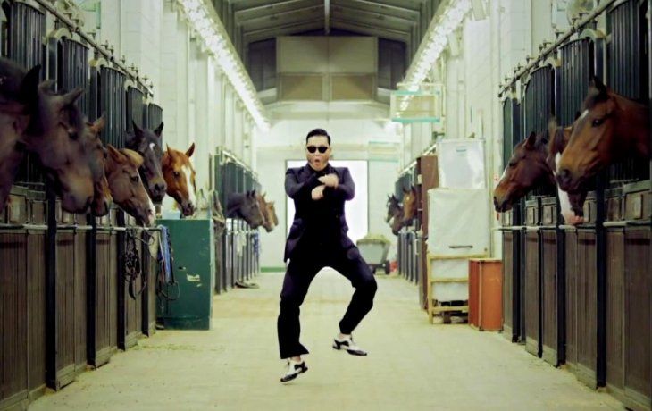 una decada despues de gangnam style, el cantante surcoreano psy lanzo un nuevo album