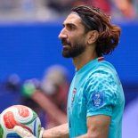 El arquero de la selección de Irán, Alireza Beiranvand, pasó por la indigencia y trabajó limpiando calles antes de consolidarse como una de las grandes figuras del Mundial 2026. El arquero de la selección de Irán, Alireza Beiranvand, pasó por la indigencia y trabajó limpiando calles antes de consolidarse como una de las grandes figuras del Mundial 2026.