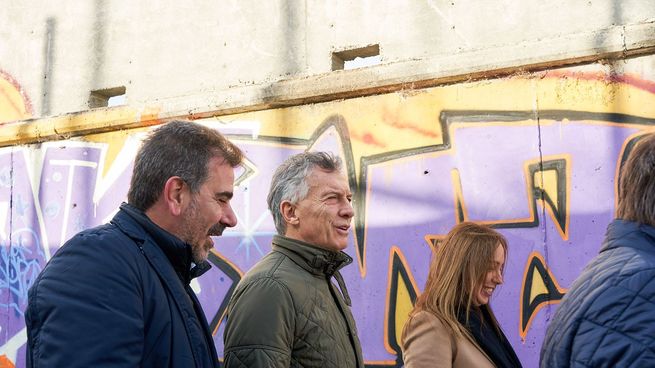 Mauricio Macri junto a Cristian Ritondo y María Eugenia Vidal.&nbsp;