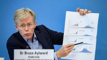 Bruce Aylward, jefe del equipo de expertos de la Organización Mundial de la Salud.