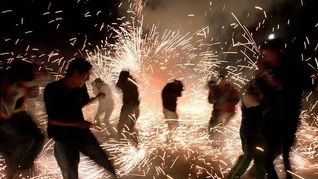 cdmx amenaza con multas y arresto por tronar cohetes durante las fechas patrias 2025