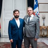 Yamandú Orsi se reunió con el presidente saliente de Chile, Gabriel Boric. Yamandú Orsi se reunió con el presidente saliente de Chile, Gabriel Boric.