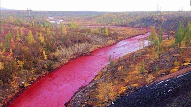 RIO NILO ROJO