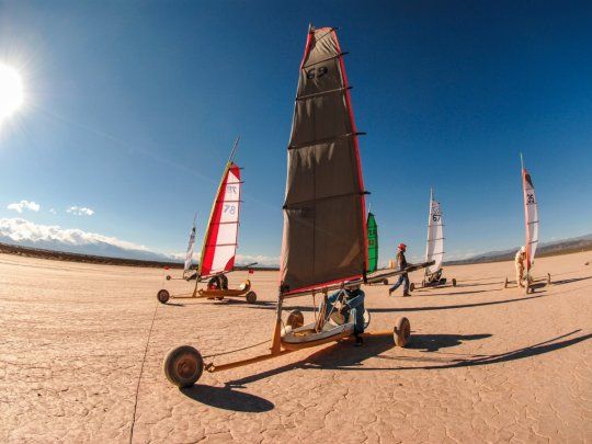 Test. En la sanjuanina Calingasta podrán ingresar el fin de semana largo hasta 1.500 vehículos.
