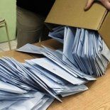 Este martes comienza el recuento final de votos. Este martes comienza el recuento final de votos.