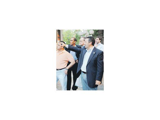 Tras la negativa de la Legislatura mendocina a acompañar los proyectos, el gobernador anunció que firmará decretos para ejecutar aquellas iniciativas que garanticen los servicios esenciales para la provincia.