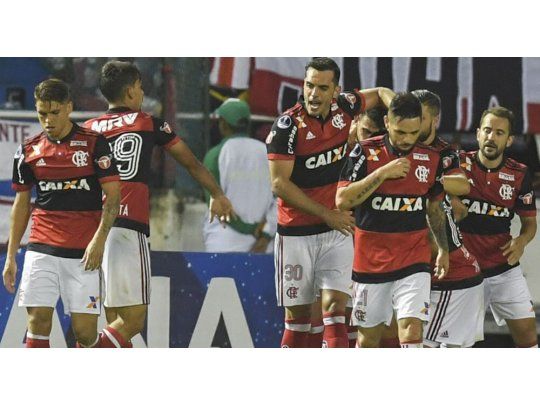 Flamengo ganó en Colombia y es finalista de la Copa Sudamericana.