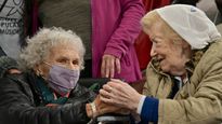con diversos actos, las madres de plaza de mayo conmemoraron sus 45 anos de lucha