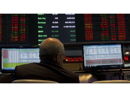 El Bovespa perdió un 0,6% y el real cerró estable a 3,16