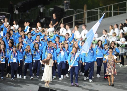La delegación argentina, a paso firme (foto 1)