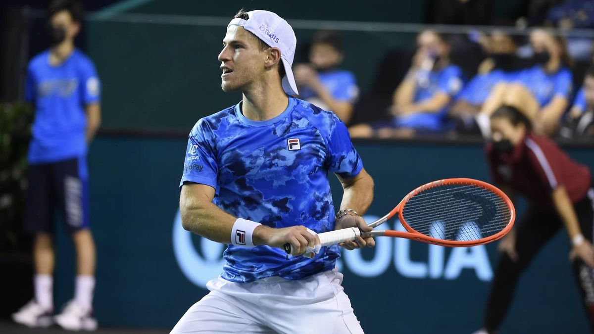 Schwartzman and a suffered victory on his debut in Paris