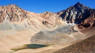 El Gobierno nacional oficializó la promulgación de la ley 27.804, que introduce modificaciones a la normativa de glaciares vigente desde 2010. La medida se concretó mediante el Decreto 271/2026 publicado en el Boletín Oficial. El Gobierno nacional oficializó la promulgación de la ley 27.804, que introduce modificaciones a la normativa de glaciares vigente desde 2010. La medida se concretó mediante el Decreto 271/2026 publicado en el Boletín Oficial.