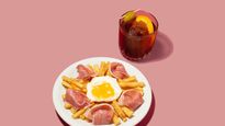 La máquina automática transforma huevos crudos en omelettes listos en minutos, sin sartenes ni desorden en la cocina.