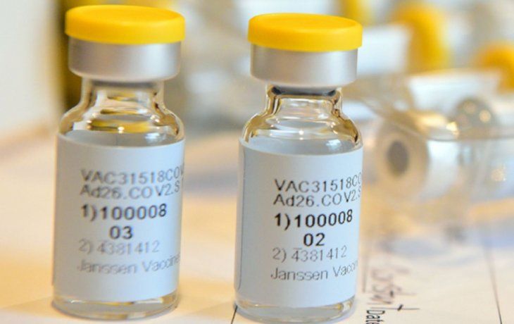 Johnson & Johnson ha tenido dificultades para alcanzar su meta de producción.