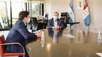 gira. El ministro Nicolás Trotta, al ser recibido ayer por Juan Schiaretti. Córdoba arranca el 1 de marzo.