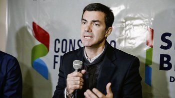Urtubey presentó renuncia a presidencia del PJ de Salta