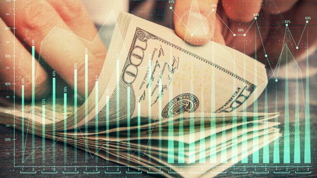 El dólar oficial volvió a subir sobre el cierre y registra un alza de 7,8% en nueve ruedas