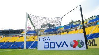 Se disputaron entre martes y miércoles 3 partidos adelantados de la jornada 9 del Torneo Clausura de la Liga MX. León sigue como líder.