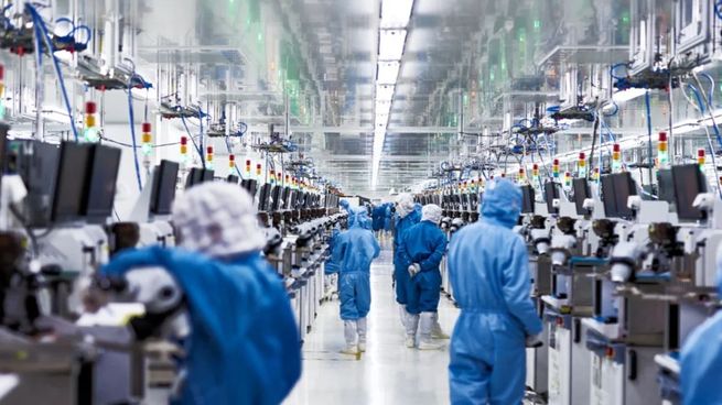 La ordenanza obliga a Nexperia a vender al menos el 86% de Newport Wafer Fab.