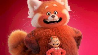Red llega por primera vez a los cines.