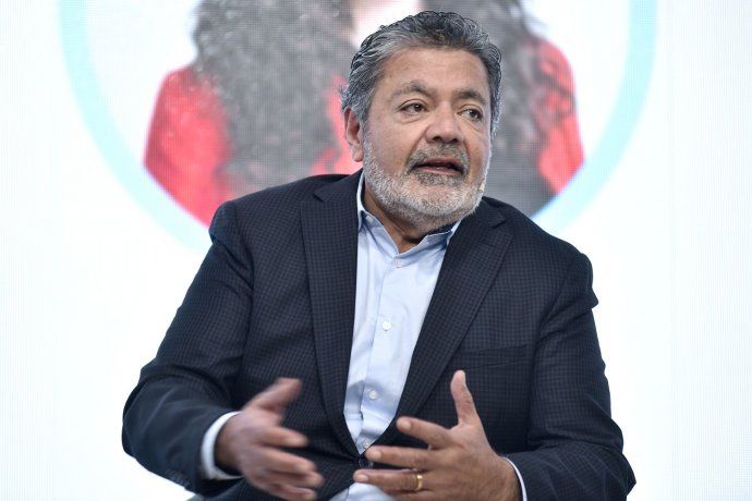 El secretario de la UOCRA cuestionó a funcionarios sin experiencia en negociación colectiva.   El secretario de la UOCRA cuestionó a funcionarios sin experiencia en negociación colectiva.