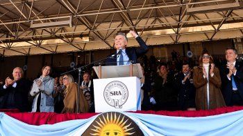 la argentina que queremos no esta en el pasado, esta en el futuro