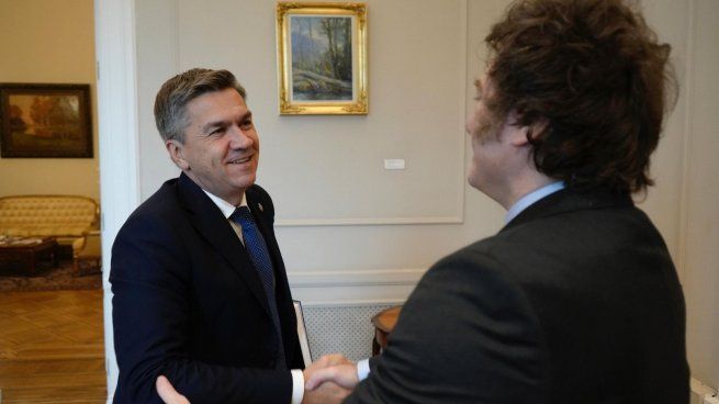 El gobernador radical Zdero, aliado de la Casa Rosada recibirá a Milei este sábado 5. 