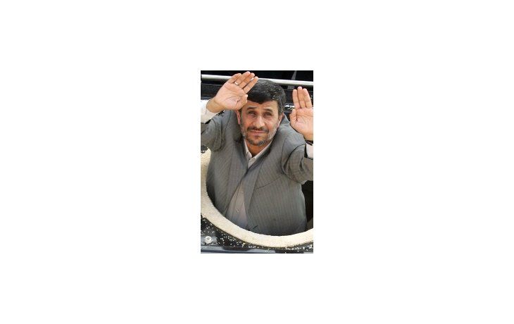Mahmud Ahmadineyad.