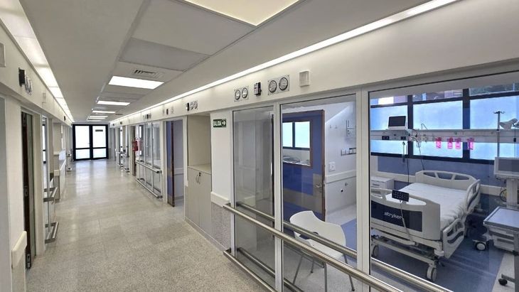 El especialista distinguido es Néstor Raimondi, jefe de la división de Cuidados Intensivos del Hospital Juan A. Fernández. El especialista distinguido es Néstor Raimondi, jefe de la división de Cuidados Intensivos del Hospital Juan A. Fernández.