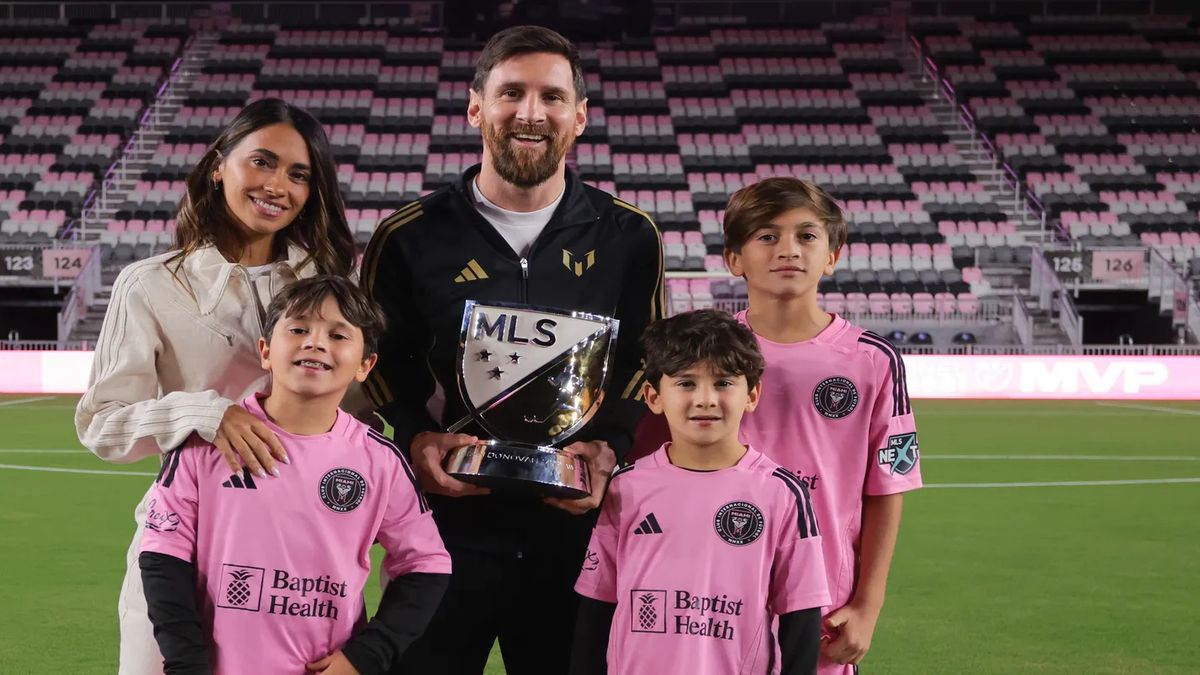 Lionel Messi received a new distinction: he was elected MVP of the MLS