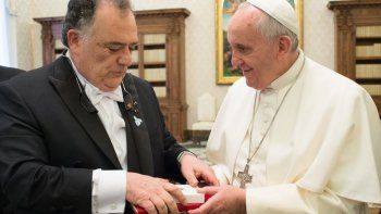 Vald&eacute;s es uno de los dirigentes argentinos con mejor relaci&oacute;n con Francisco.