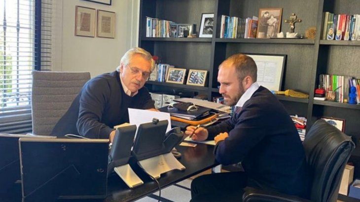 El presidente Alberto Fernández viajará a Europa junto a Martín Guzmán. El presidente Alberto Fernández viajará a Europa junto a Martín Guzmán.