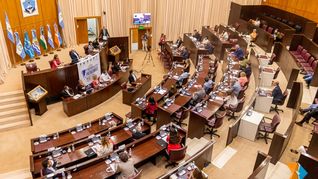 La última sesión del Parlamento Patagónico fue en 2024, por lo que La Pampa pide su reactivación. La última sesión del Parlamento Patagónico fue en 2024, por lo que La Pampa pide su reactivación.