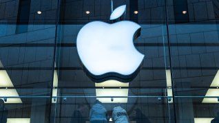 Apple marcó un récord de capitalización en Wall Street. Apple marcó un récord de capitalización en Wall Street.