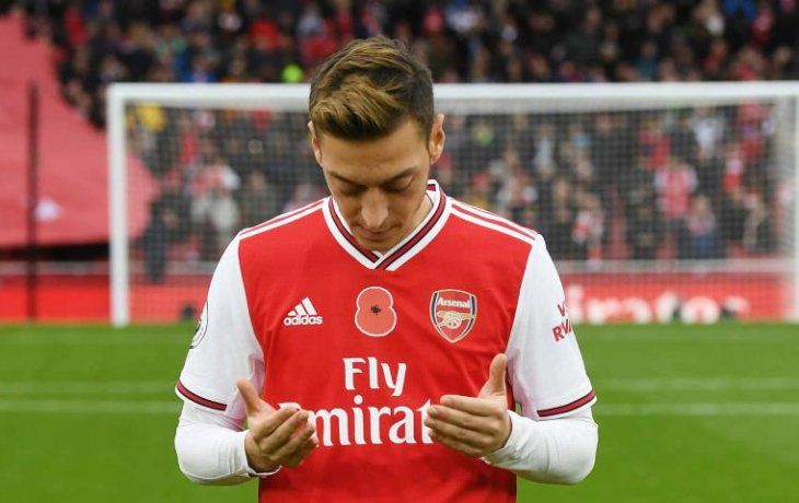 Arsenal-Manchester City no fue televisado en China por las declaraciones de Mesut Ozil contra el gobierno.