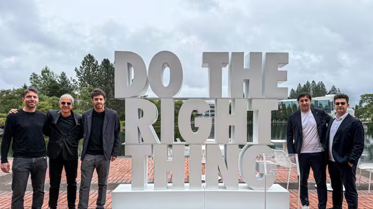 Racing announced that Nike will dress the club from 2026