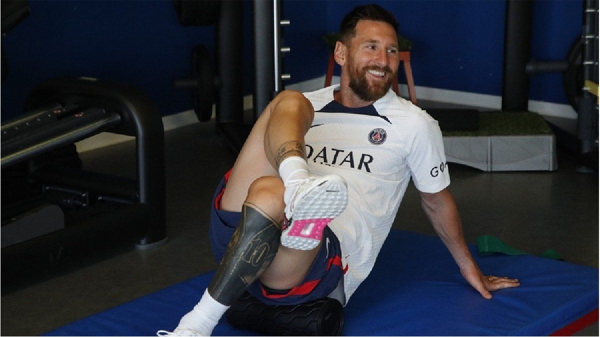 Messi dejó Ibiza y comenzó la pretemporada en el PSG