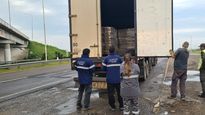 Aduana incautó ropa, neumáticos y termos por $37.000.000
