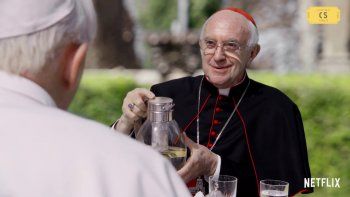Pryce en la piel de Bergoglio.