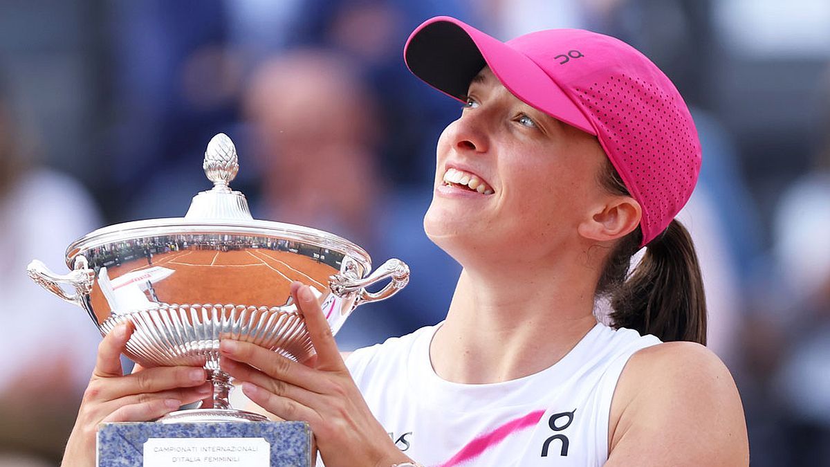 Swiatek also won Rome and arrives at Roland Garros with supreme status