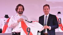 ámbito.com | Director de Amazon Prime Video para América Latina, Pablo Iacoviello, y el Presidente del Club Atlético River Plate, Jorge Brito.jpeg