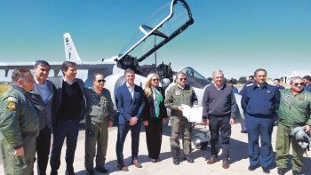 Pampa. FAdeA entregó el viernes pasado a la Fuerza Aérea Argentina el cuarto avión IA-63 Pampa III producido en serie.