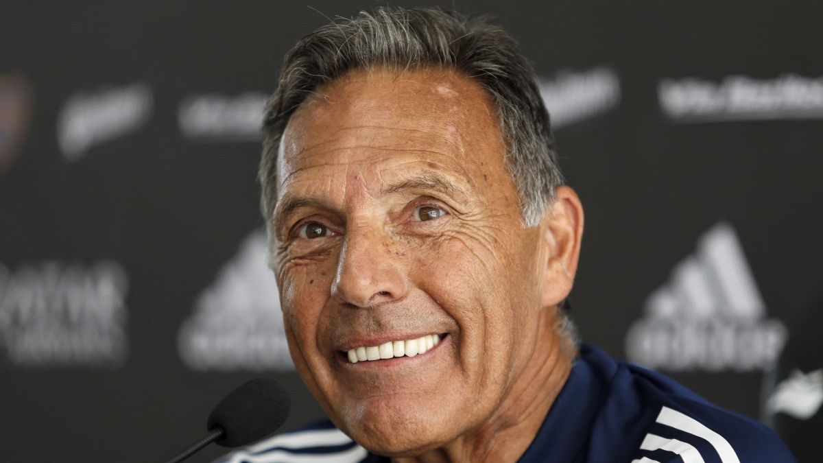 Miguel Ángel Russo, the smile that left an indelible legacy in the heart of Argentine football