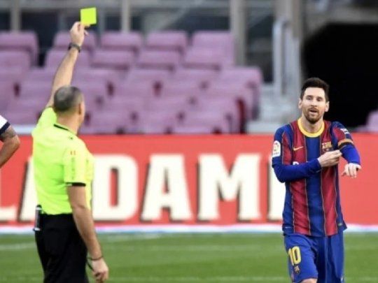 El futuro de Messi estaría lejos del Barcelona.