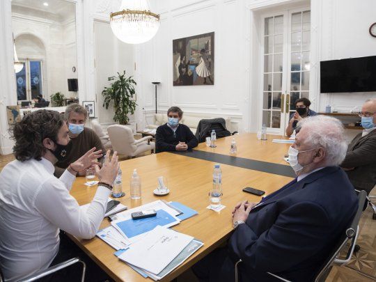 Santiago Cafiero se reunió con sus pares de ciudad y provincia, mientras que los acompañaron los ministros de Salud de las tres jurisdicciones.