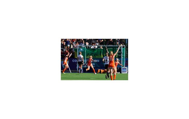 Igual festejó. Holanda no pudo defender el título pero sí subirse al podio.