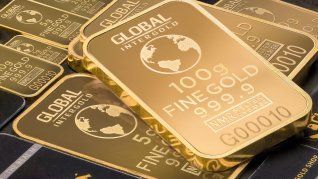 Oro resplandeciente: tocó máximos de dos semanas y subió 2,3% en la semana.